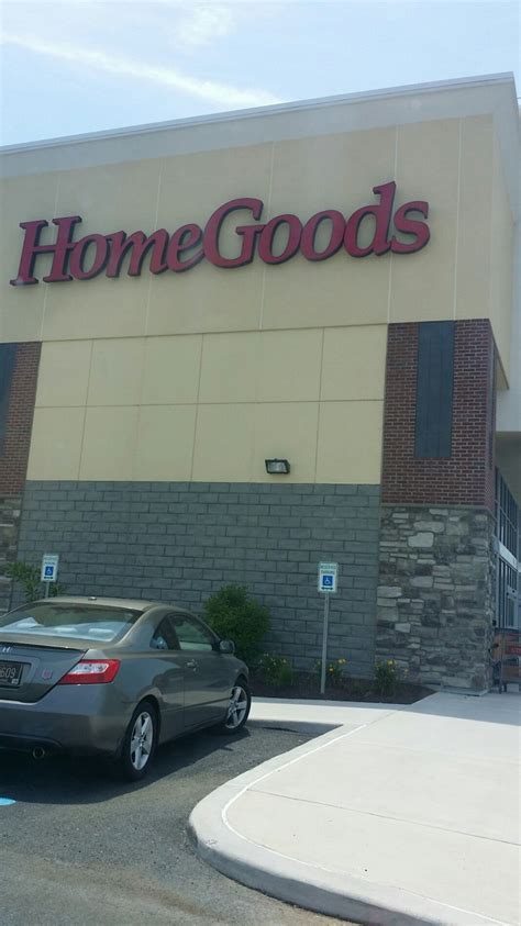 Christiana Fashion Center, 2400 Fashion Center Blvd, Newark, DE - MapQuest