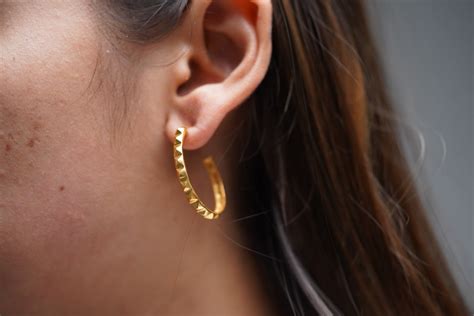 Spike Half Hoop – I Blame Beads