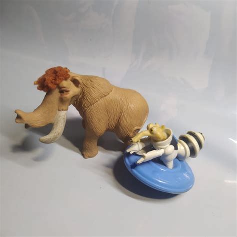 Jual Figure ice Age Ellie set - Kab. Tangerang - varoStore05 | Tokopedia