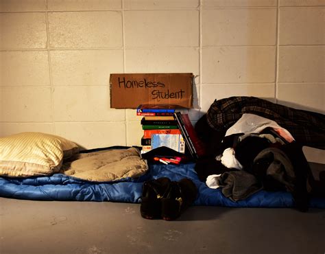 Homless Student Photography 的图像结果