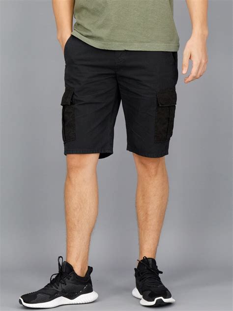 Buy FREESOUL Men Black Cargo Shorts - Shorts for Men 20067812 | Myntra