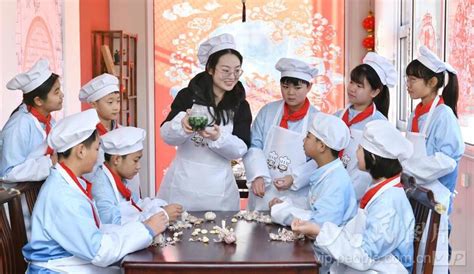 河北沧州：劳动实践课助成长-人民图片网