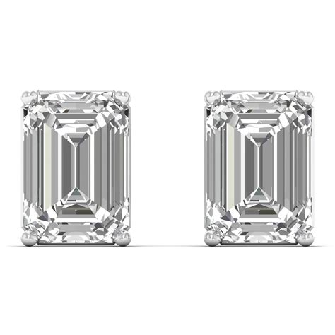Umang 1.3 carat emerald cut studs For Female | 18K Umang 1.3 carat ...