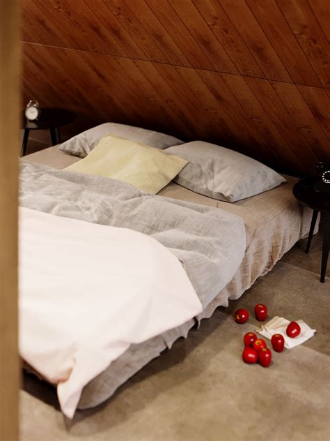 Surrounding 的图像结果