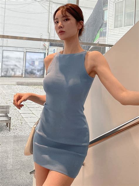 DAZY Solid Ribbed Knit Bodycon Sweater Dress | SHEIN USA