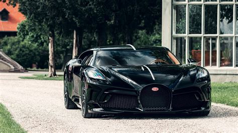 1-of-1 Bugatti La Voiture Noire finally ready for delivery