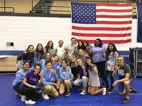 30 Of The Smartest Public High Schools In The US – MoneyPPL