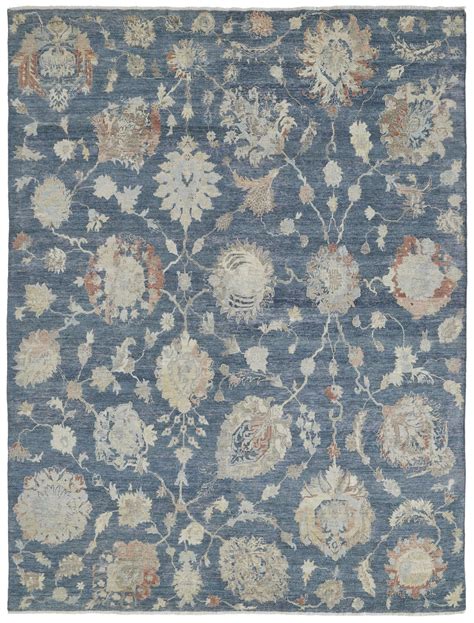 STARK Amory 100% Wool Hand-Knotted Traditional Rug