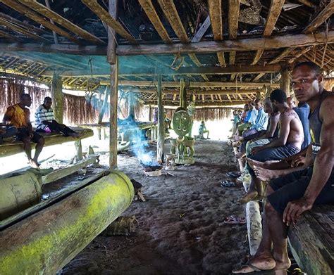 In Papua New Guinea’s secret spirit houses, the cult of the crocodile ...
