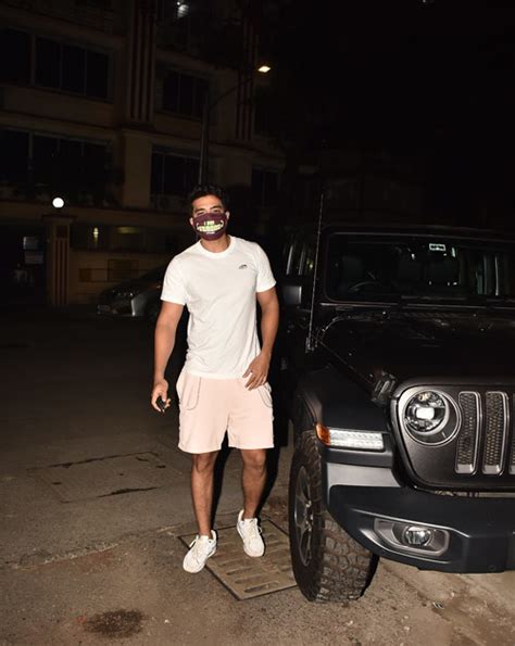 Saqib Saleem Spotted With His New Car, Wearing Pink Shorts That Can ...