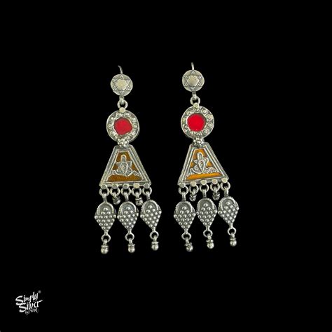 Silver Flower Hooks With Red & Yellow Color Glass & Ghungroos - MH4228 ...