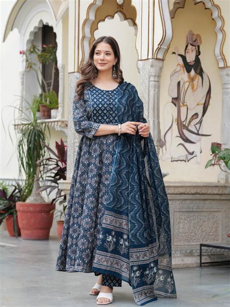 Blue Pure Cotton Printed Round Neck 3/4 Sleeves Calf Length Anarkali ...