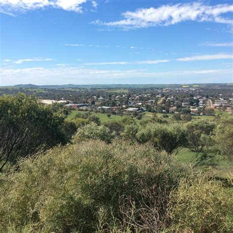 MOUNT OMMANEY - All You Need to Know BEFORE You Go 2026 (with Photos ...