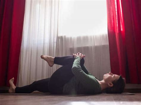 5 Yoga Asanas To Do Every Winter Evening To Keep The Body Warm As ...