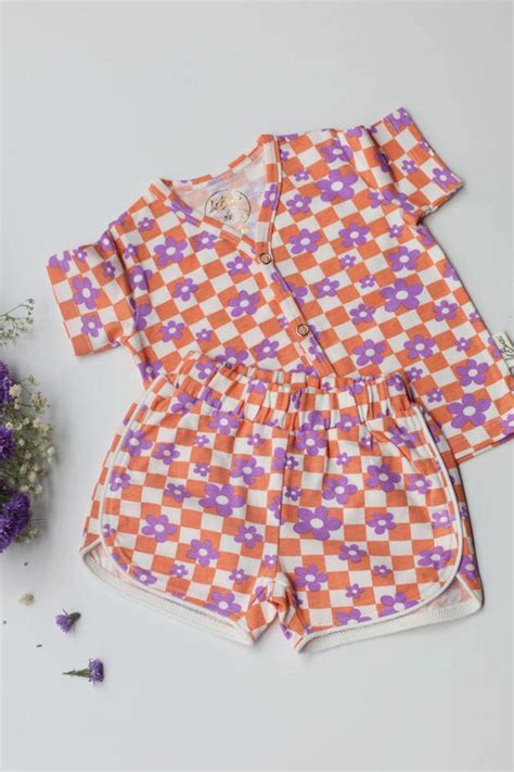 Buy Kids Unisex Top and Shorts Set Online in India – LilBontre