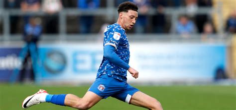 Carlisle’s Jordan Gibson wins PFA League One Fans’ Player of the Month ...