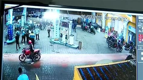 Bhubaneswar Petrol pump employee attacked with axe
