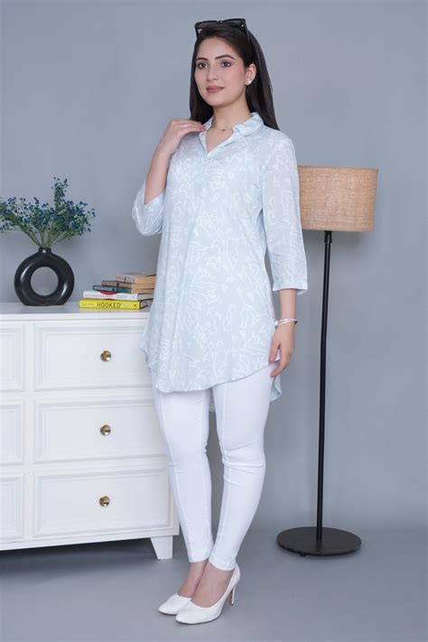 Cotton printed flare top