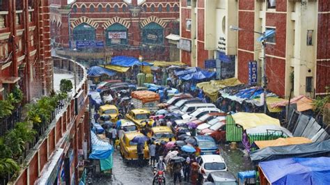 West Bengal Monsoon Update: বঙ্গোপসাগের নিম্নচাপ, দক্ষিণবঙ্গের ৪ জেলায় ...