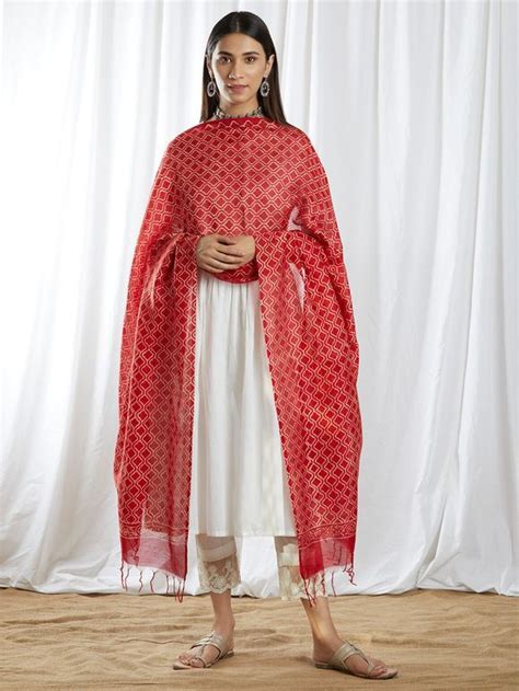 Buy Indigo Dabu Hand Block Printed Chanderi Dupatta | AC21_207/AKC3 ...