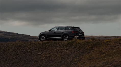 Download wallpaper 1920x1080 audi q7, audi, car, suv, black, side view ...
