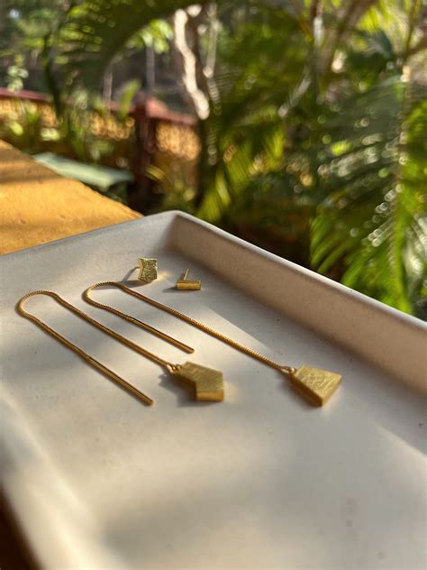 Block Threader Mismatch Earring – Yellow House Parra