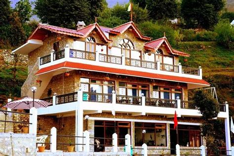 12 Best Hotels In Ranikhet To Stay On A Fun Vacation