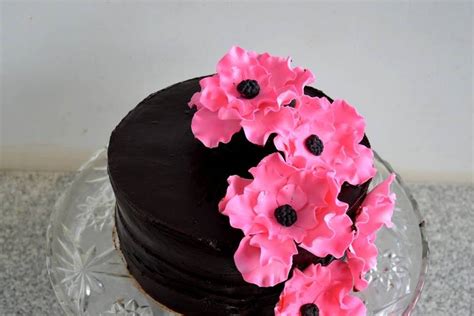 Big Cake Lil Cake - Wedding Cake - Madhapur - Gachibowli - Weddingwire.in