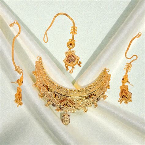 Royal Traditional 24K Gold Plated Choker Necklace Set with Matching Ea ...