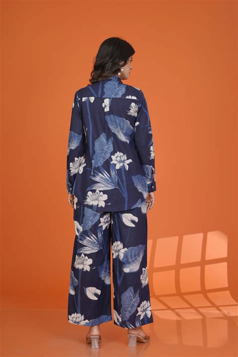 Navy Blue White Floral Co-Ord Set in Cotton Cambric – Kaftanize