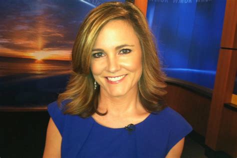 WMUR's Erin Fehlau Wore Green To Work And It Was Hilarious