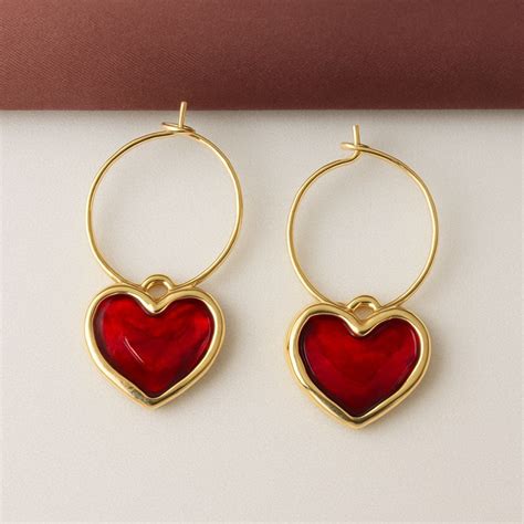 Dazzling Gold Dangler Earrings Collection: Elevate Your Elegance