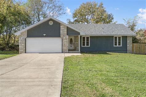 3841 S Colgate Ave, Springfield, MO 65807 | Homes.com