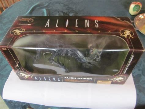 Alien Queen Figure 的图像结果