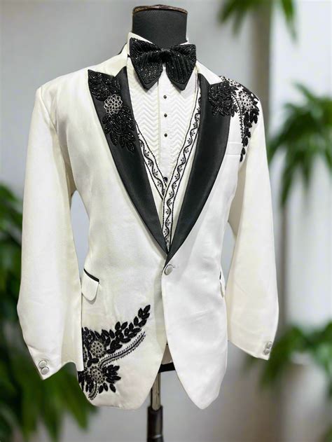 Men's Exclusive Ivory Designer Handcrafted Stylish Tuxedo Suit – Luxur ...