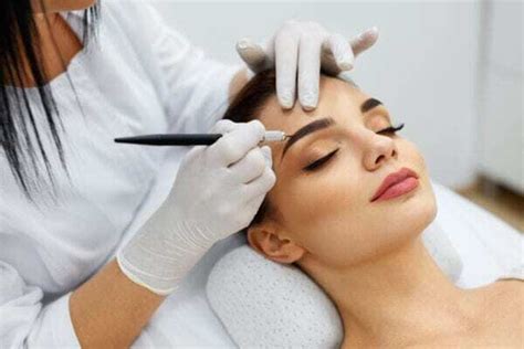 microblading eyebrows and how does it work: Complete Guide