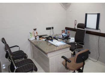 3 Best Orthopaedic Surgeons in Chandigarh - Expert Recommendations