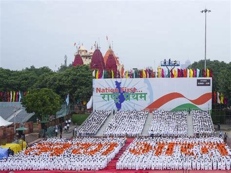 Modi as PM will hoist flag for 12th time tomorrow; Agniveers in ...