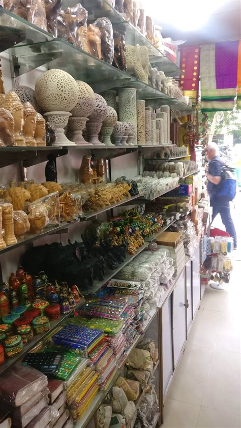 Handicrafts Store In Janpath | LBB, Delhi