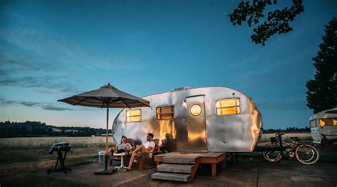 Move Over Cars, Caravans Are The New Way To Enjoy Road Trips