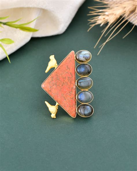 ELEGANT SHADED BHATTI RING – NIRVIKAA