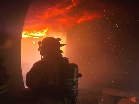 Firefighting Flow Path 的图像结果