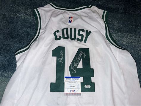 Download Bob Cousy NBA Team Jersey Wallpaper | Wallpapers.com