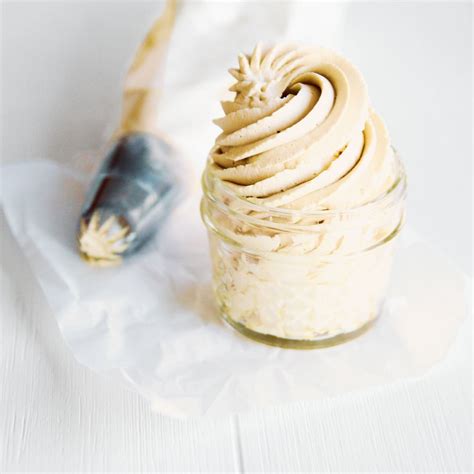 How to Make the Best Ever Whipped Cream with Sweetened Condensed Milk ...