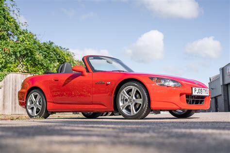 Lot 335 - 2009 Honda S2000 2.0i VTEC Roadster
