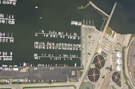 Edgewater Yacht Club in Cleveland, OH, United States - Marina Reviews ...
