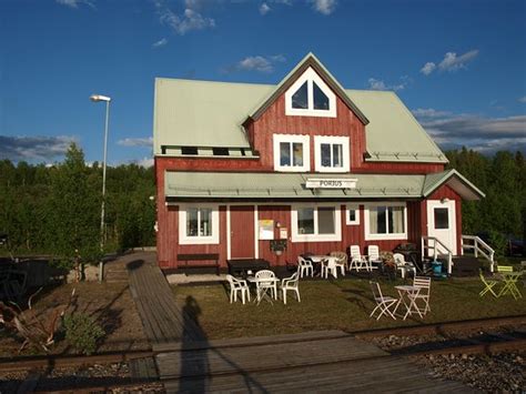 ARCTIC COLORS NORTHERN LIGHTS APARTMENTS (Porjus) - Lodge Reviews ...