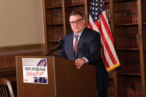 Whitmer signs bill reforming teacher retirement system contributions ...