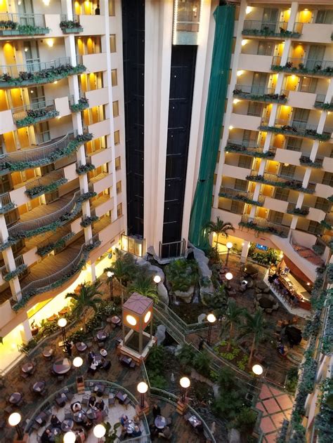 Embassy Suites by HIlton RDU Rates, Reviews, Coupons near (RDU)| parkingaccess.com