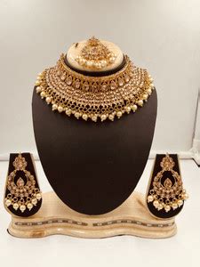 SHIV SHAKTI JEWELLERS Alloy Gold-plated Gold Jewellery Set Price in ...